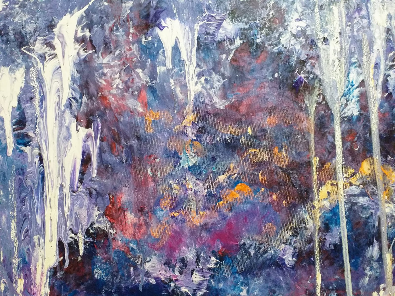 Estalactitas_Cueva_de_Cristal_Ausane_Expresionismo_Abstracto_columnas